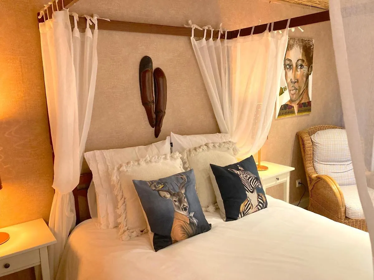 La Pi'Ternelle Bed and Breakfast Salvagnac-Cajarc 0*,  Frankrike